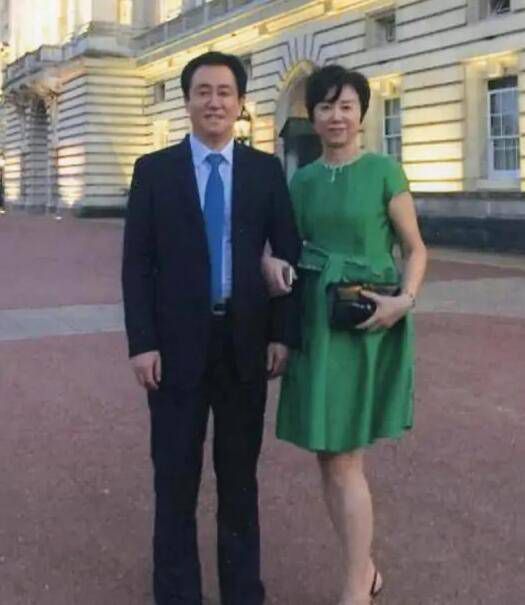 婶婶的白色内衣