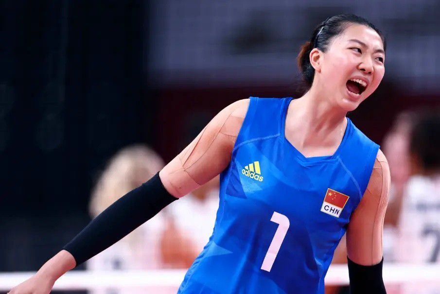 美女三级