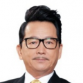 忘穿内裤坐公交车被揉到高潮黄蓉
